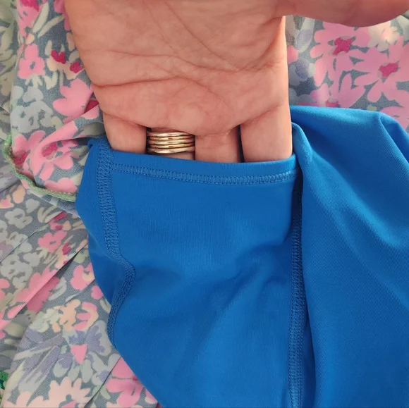 Lilly Pulitzer Taye Luxletic Skirt Multi Tiny Garden - Picture 8 of 8